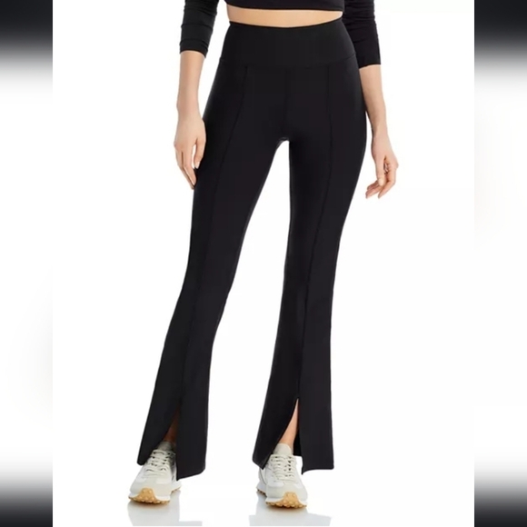 NWT Bloomingdale's Exclusive Aqua High Rise Split Hem Bootcut Leggings Black - Picture 1 of 10